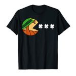 Silly Leprechaun Eating Shamrock St Patricks Day Video Gamer T-Shirt